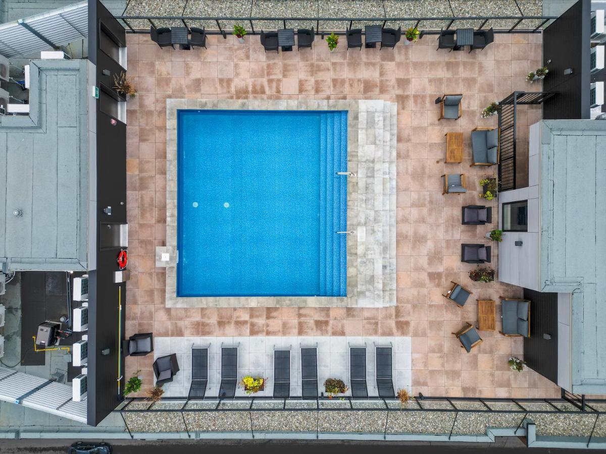 Apartment Le 908, Suberbe Neuf Avec Piscine